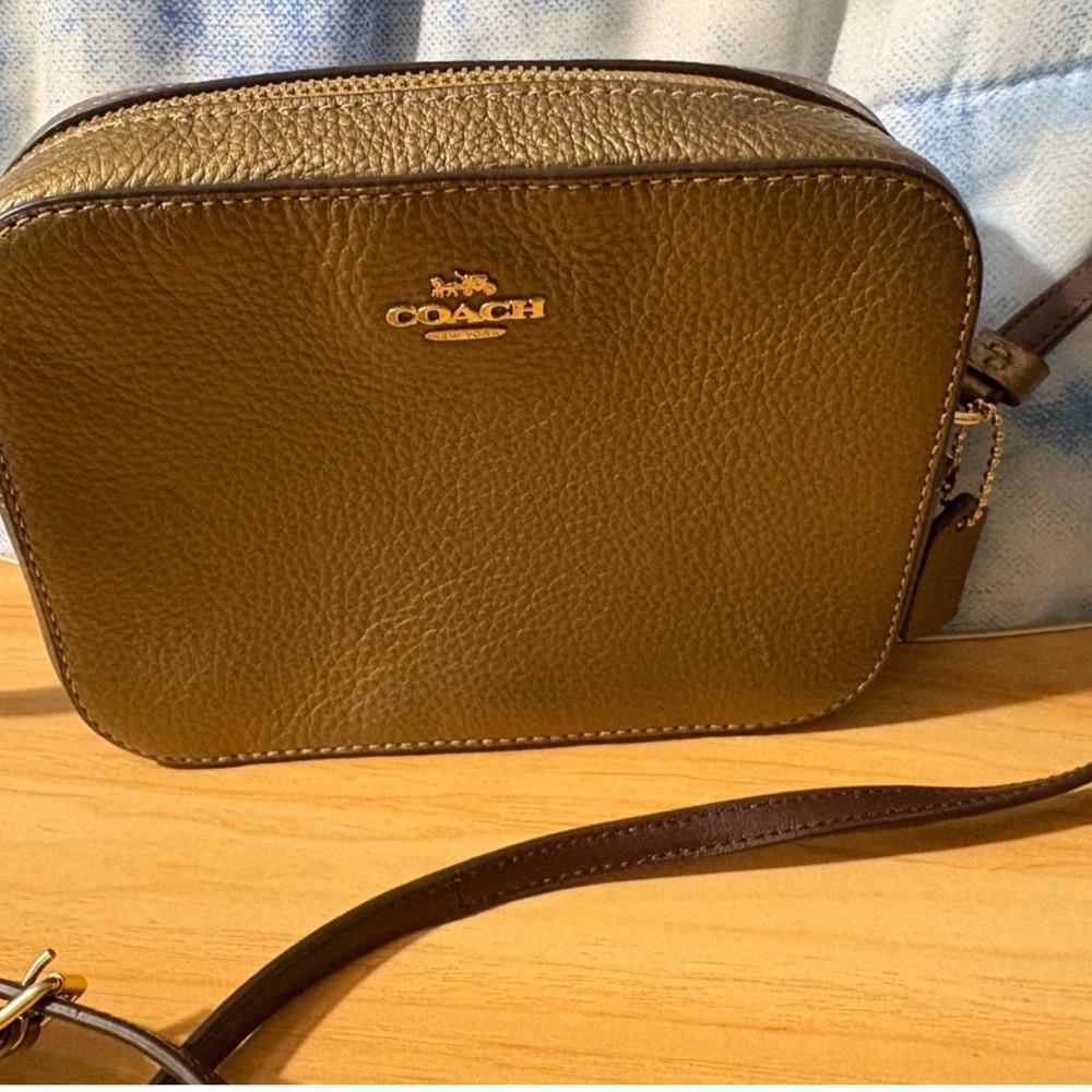 Coach Pebbled Leather Crossbody Bag - Metallic gold